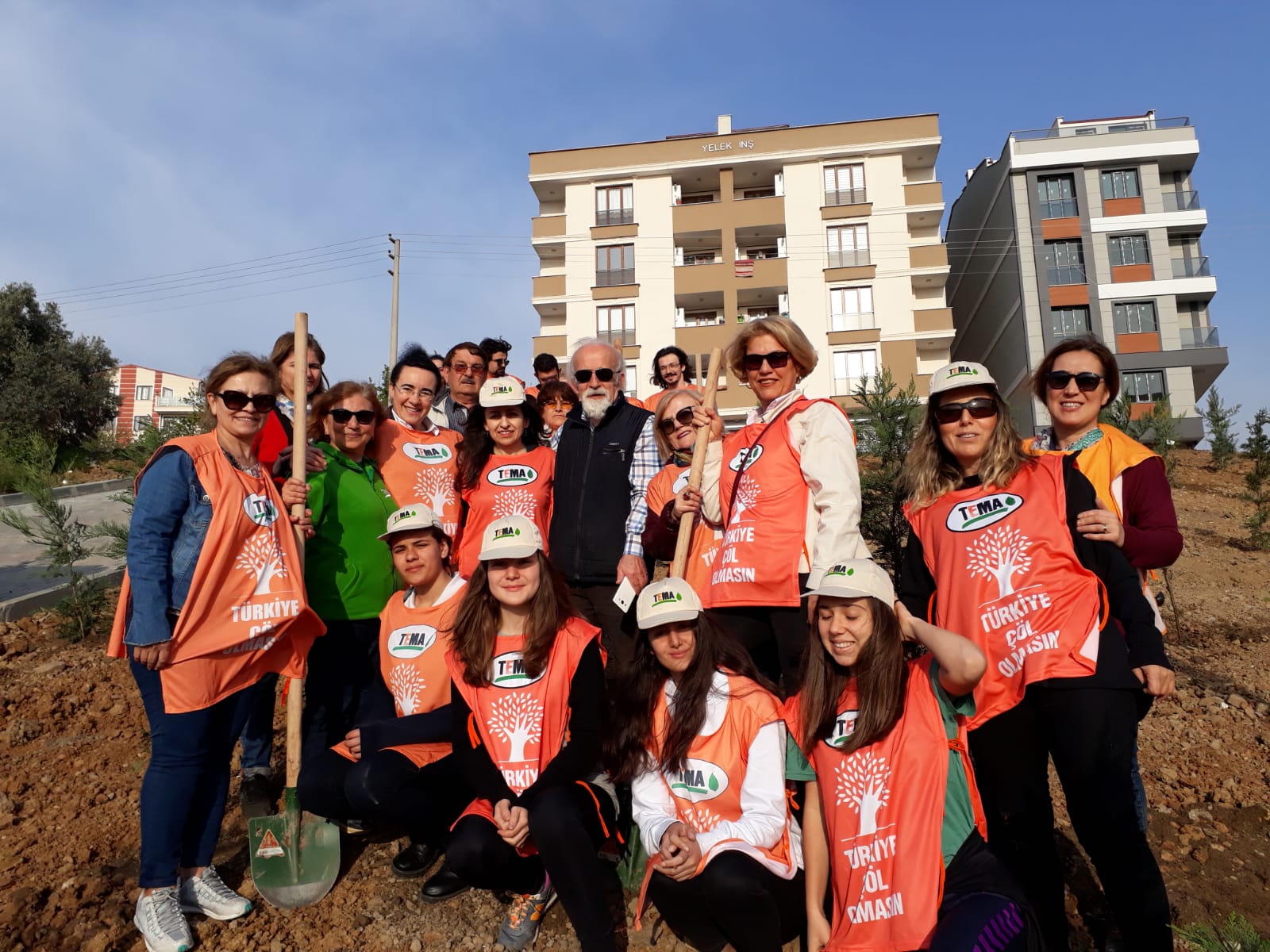 ÇYDD   fidan dikimi yaptı