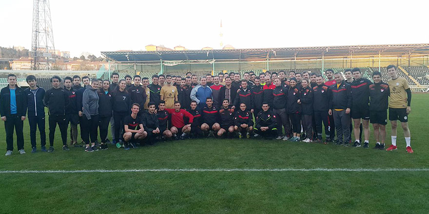 Hakemler İsmetpaşa’ya veda etti