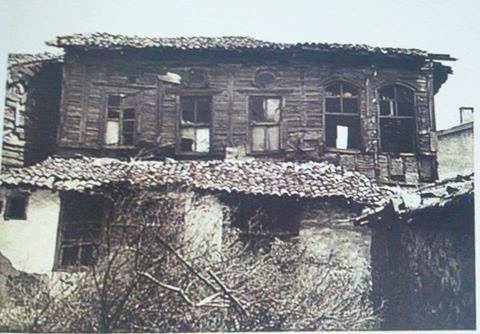 ESKİ GEBZE EVİ..