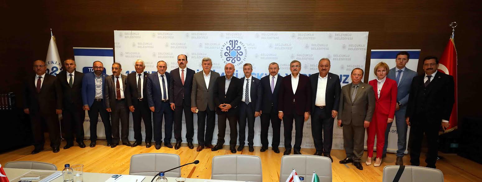 Türk Dünyası Karaosmanoğlu başkanlığında toplandı