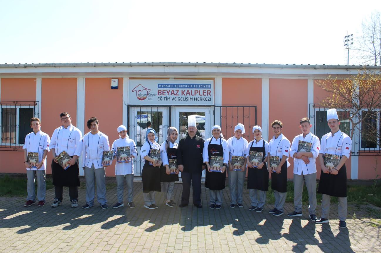 Kocaeli’nin yöresel yemeklerini yaptılar