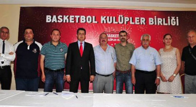 BASKETBOL KULÜLERİ TOPLANIYOR