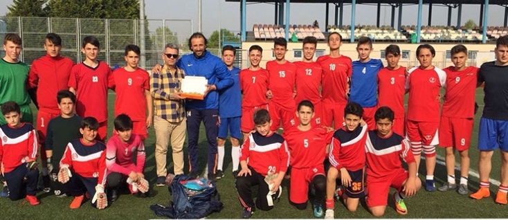 Adnan Zorer’den kalecilere destek