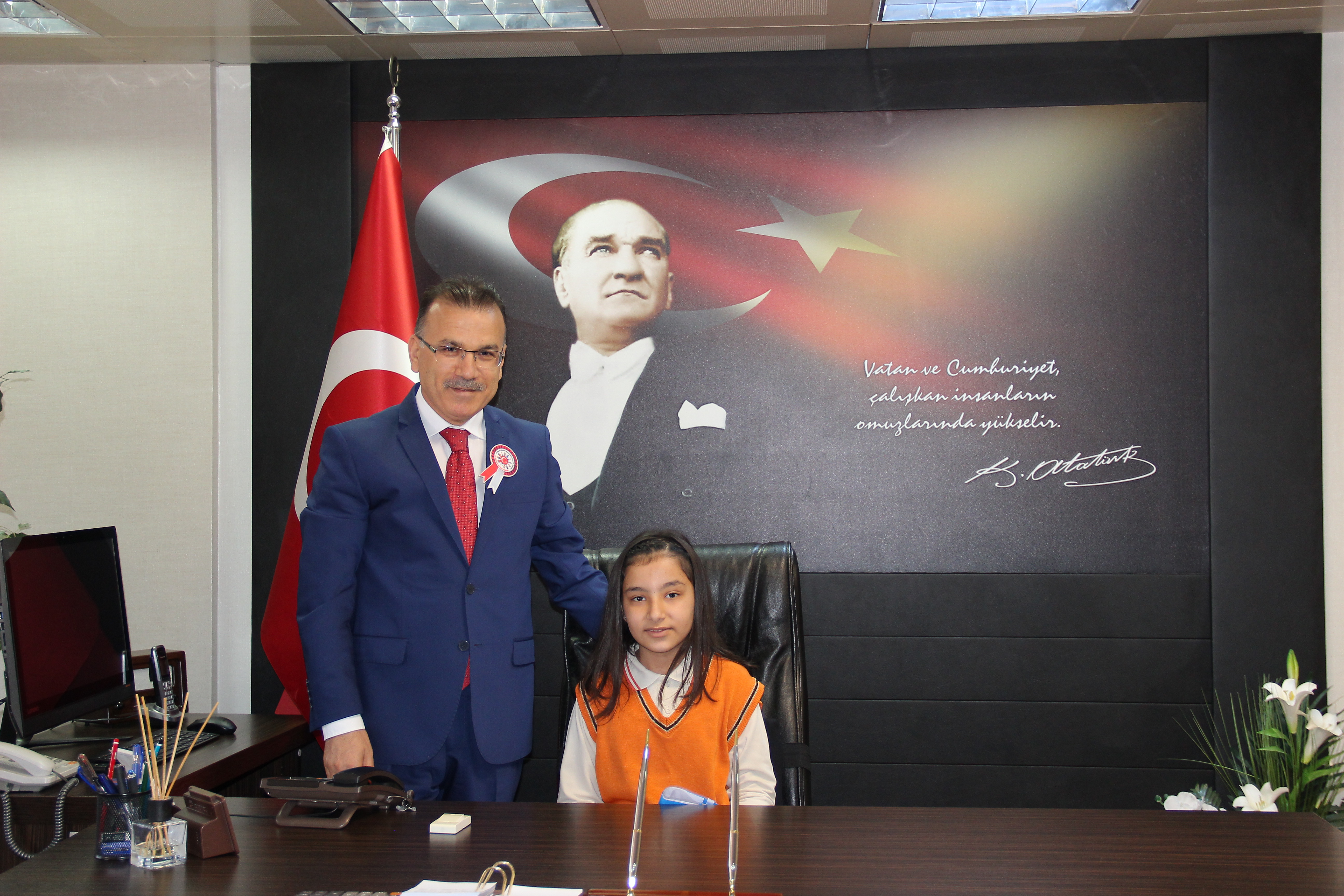 Kaymakam Gözen koltuğu devretti