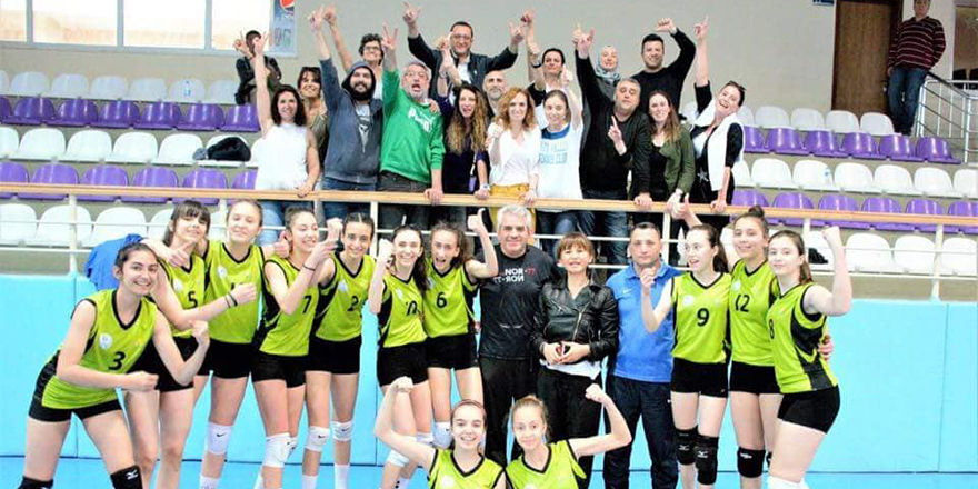 Voleybol Karması, ilk 8’e kaldı