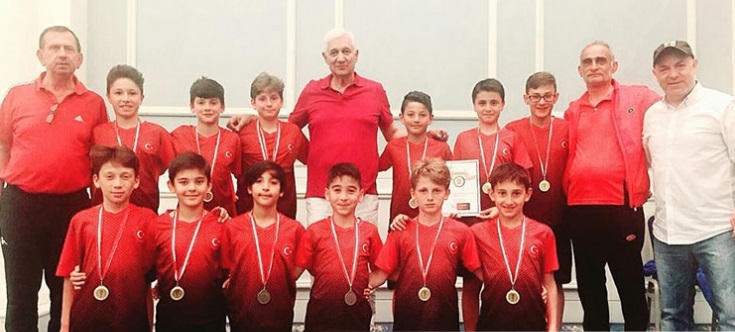 Geleceğin yıldızları Antalya’da ter döktü