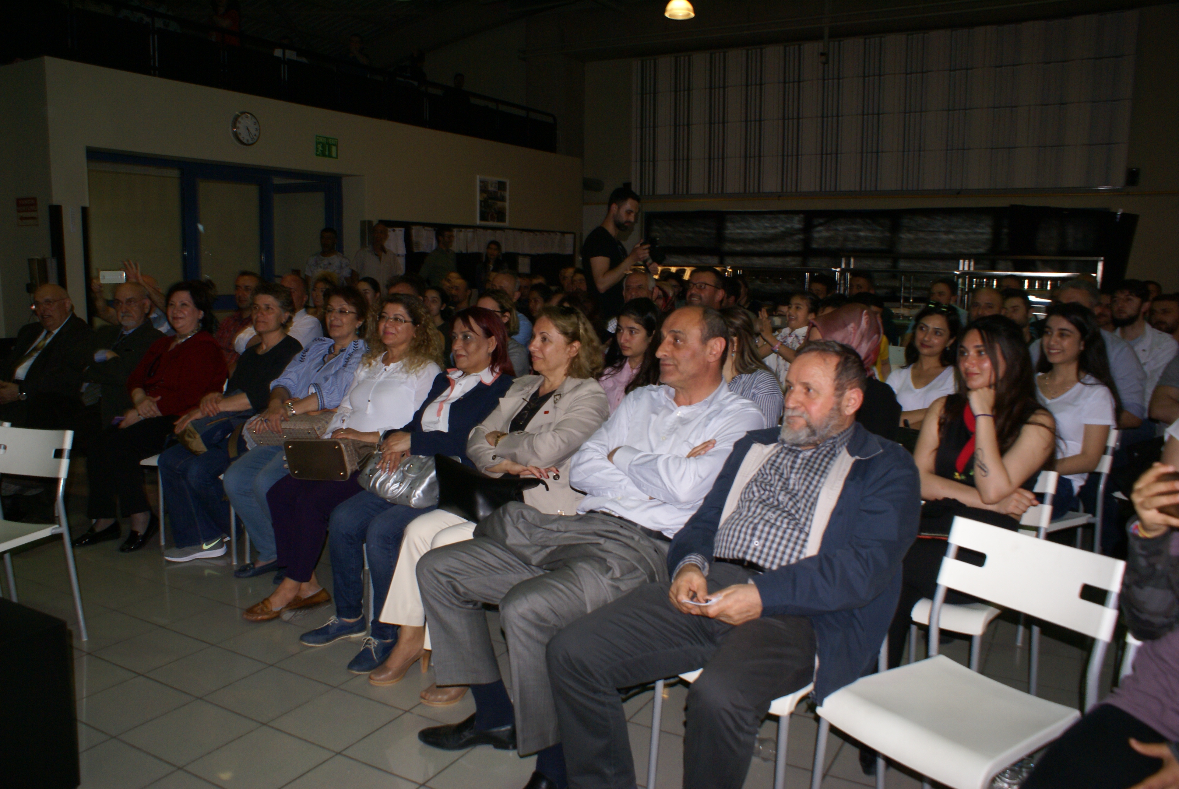 1 Mayıs’ı  konserle kutladılar!