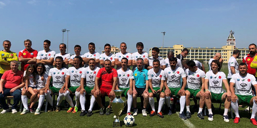 Kocaeli Masterler şampiyon oldu