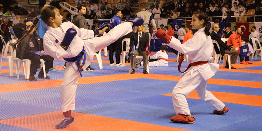 Karate Ligi’nde final coşkusu yaşanacak