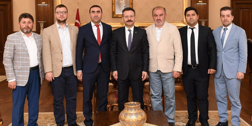 Müteahhitler Birliği Aksoy’u ziyaret etti