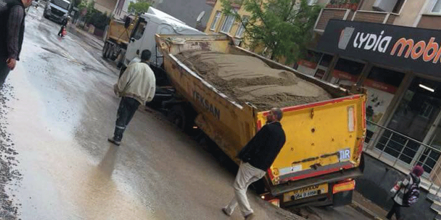 DARICA’DA YOL ÇÖKTÜ!