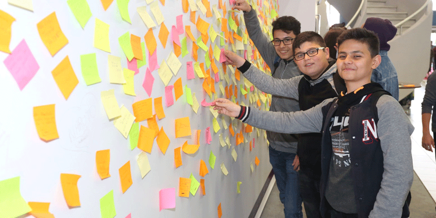 Dilek panosu oluşturuldu