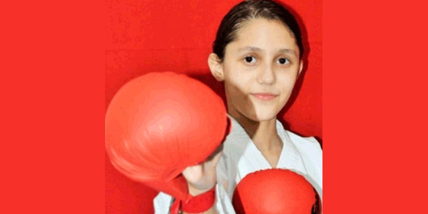 Zeynep Ünal başarıya doymuyor