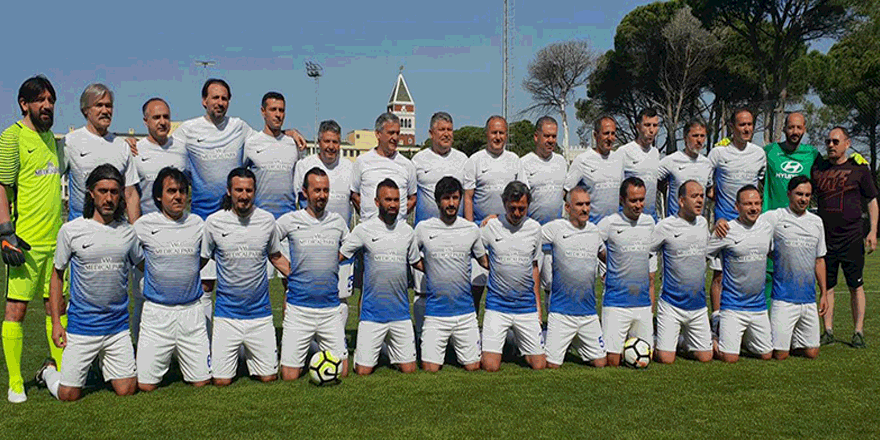 Kocaeli İzmit Masterler şampiyonluğa koşuyor