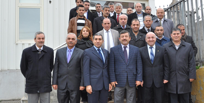 AKP'den kamu kurumlarına ziyaret