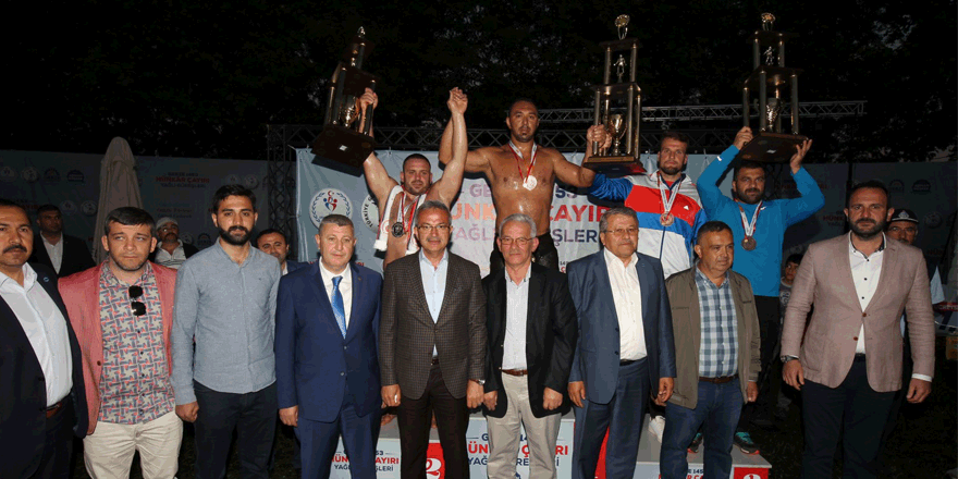 Hünkar Çayırında Şampiyon Ali Gürbüz