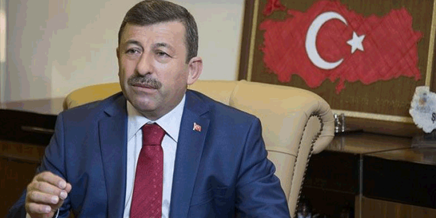 ‘İş adamlarına kapımız açık’
