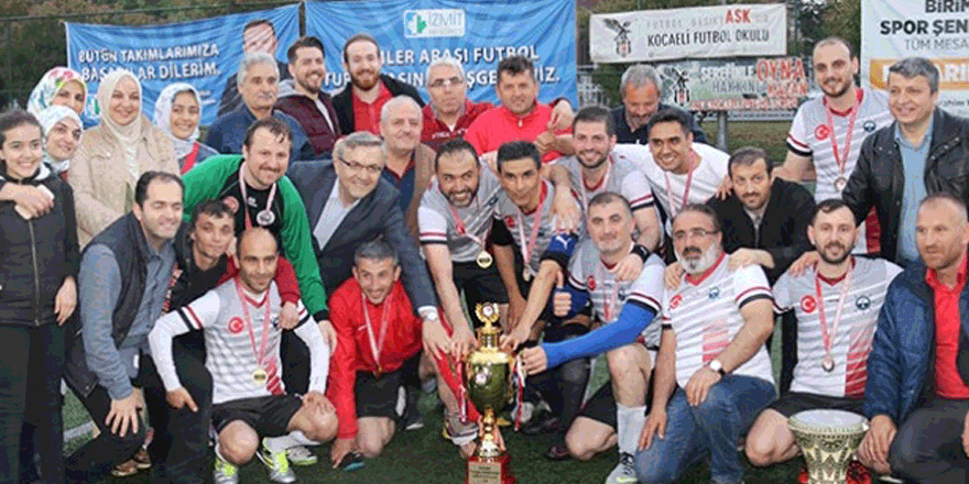 Sağlıkçıların futbol turnuvası sona erdi