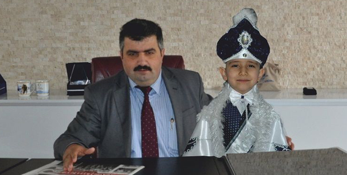 Eyüp Can'dan erkekliğe ilk adım