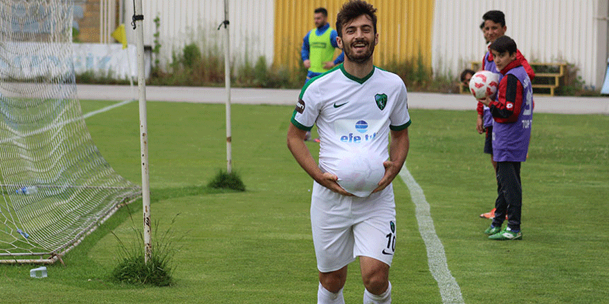 13 futbolcunun sözleşmesi yarın bitiyor