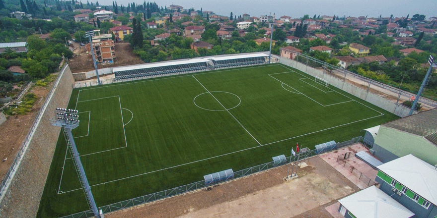 4 köye 4 futbol sahası geliyor