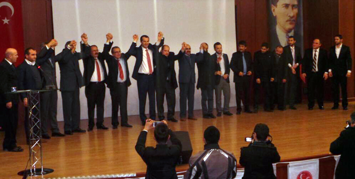 MHP Çayırova adayını tanıttı