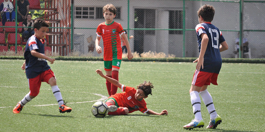 U-11’ler son sürat ilerliyor