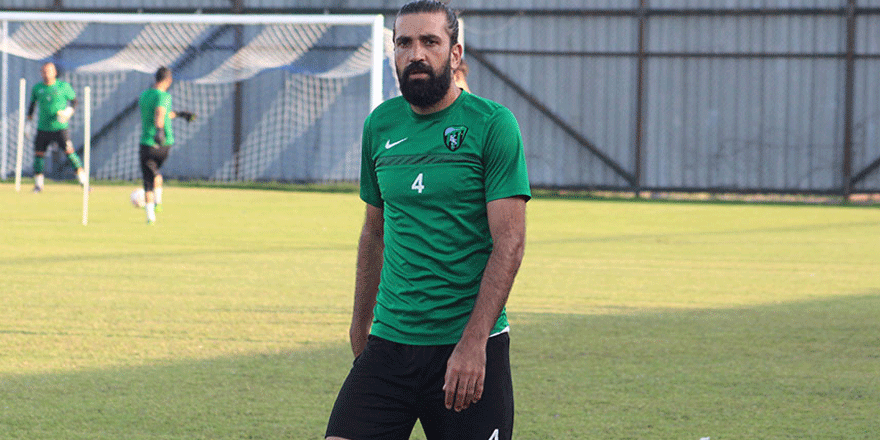 Kocaelispor'da Murat Soner Başak ile anlaşmaya varıldı