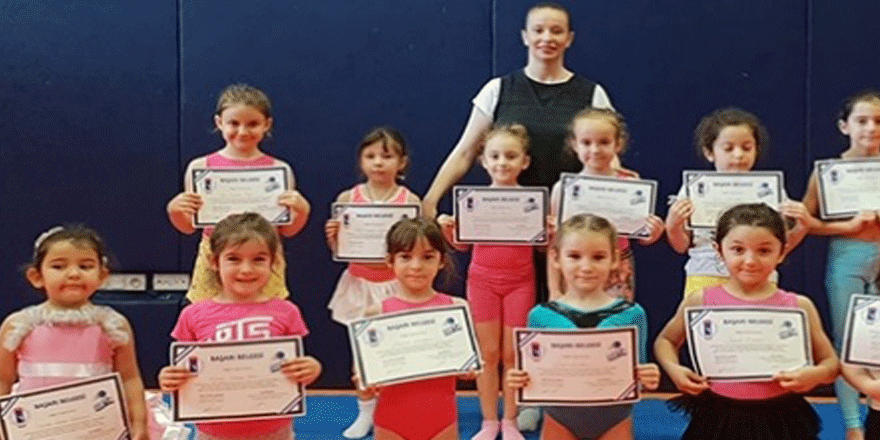 Kocaeli GİSTA'dan yılsonu gösterisi