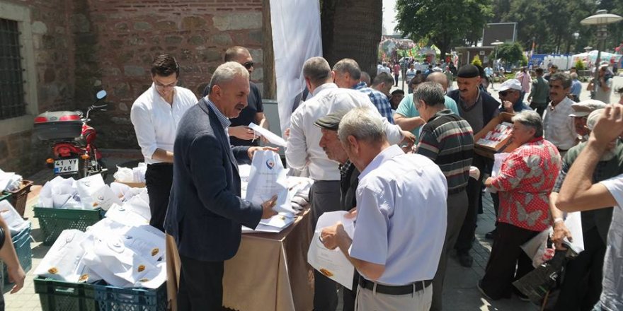 GTO bayram çöreği dağıttı