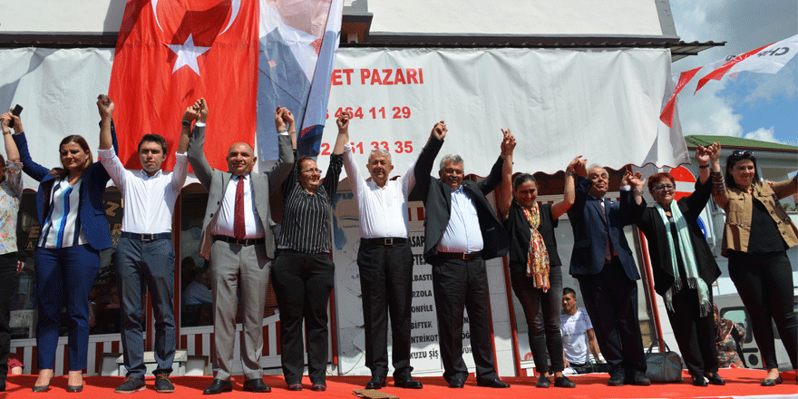 CHP Kandıra’da miting yaptı