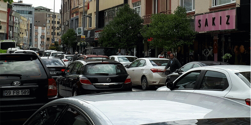 Trafik çözüm bekliyor