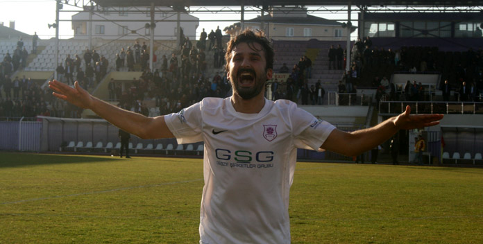 GEBZESPOR’UN BİLEĞİ BÜKÜLMÜYOR