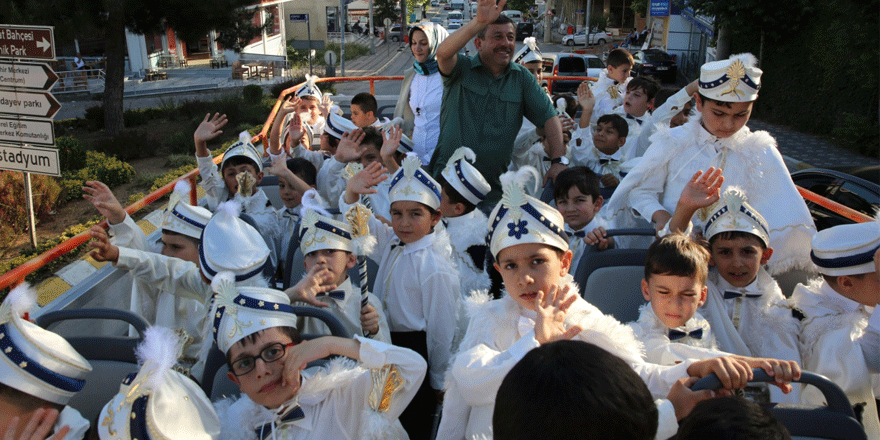 Darıca’da sünnet  şöleni