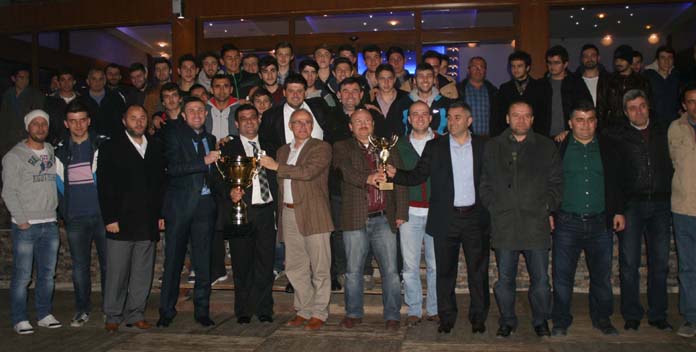 BU TAKIM 3.LİGDE RAHAT OYNAR!