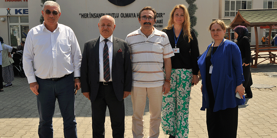 ‘İnsanların yüzlerinin gülerek ayrılmasını istiyoruz’