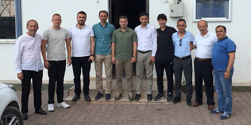 Bilgili, Gebze’deki kulüpleri ziyaret etti