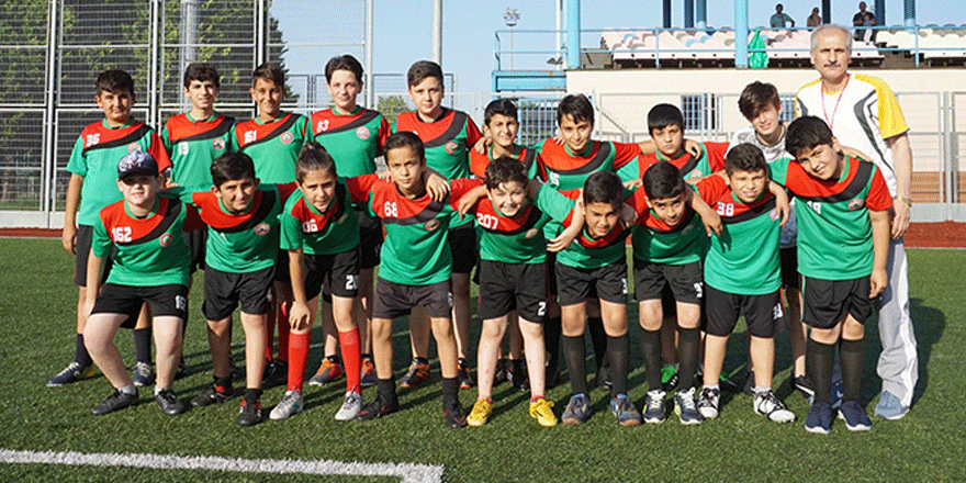 Seka Doğansporlu minikler çalışıyor