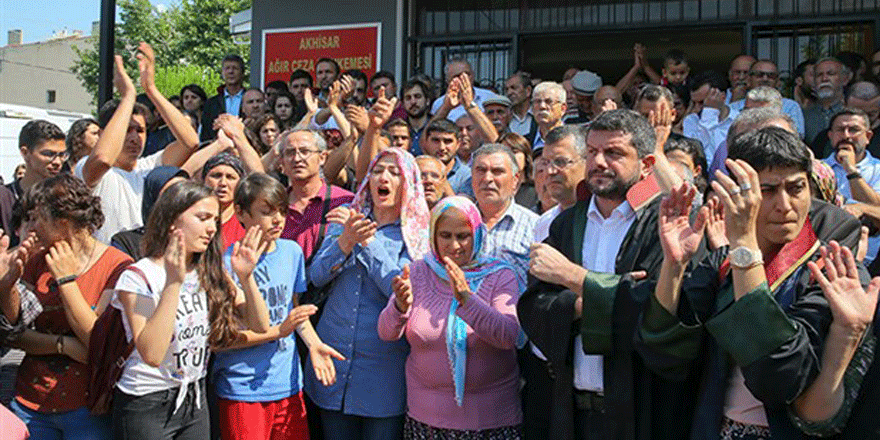 Soma'da adalet göçük altında