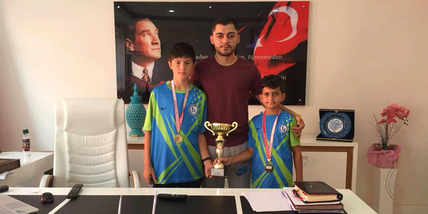 ÖZEL İLİM TENİS ALT YAPISINI GÜÇLENDİRİYOR