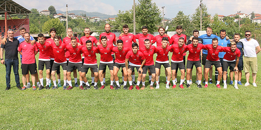 Gölcükspor başladı