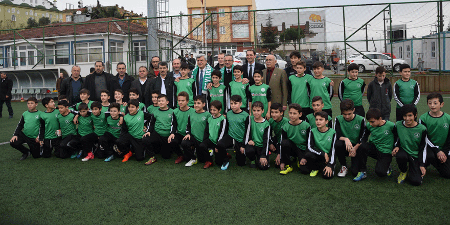TARTIŞMASIZ 1 NUMARA