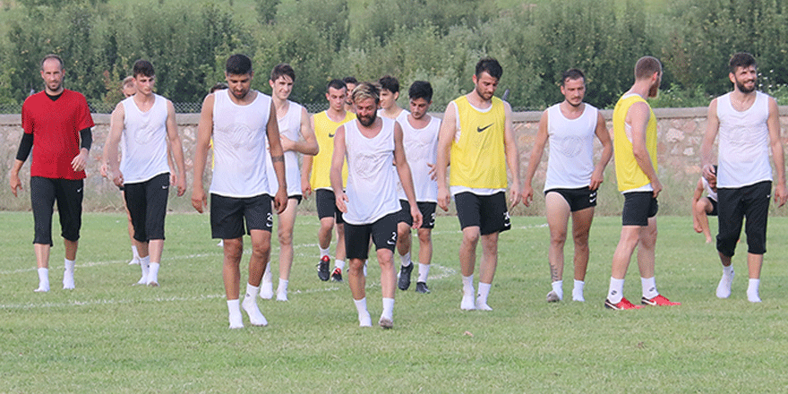 Gölcükspor’a durmak yok