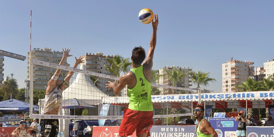 Erkekler Plaj Voleybolu Turnuvası başlıyor
