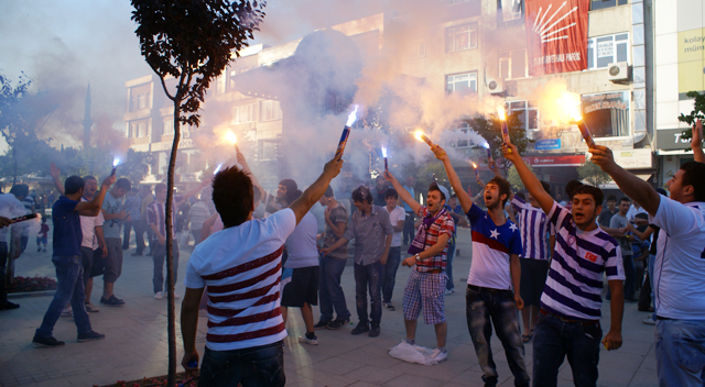 GEBZESPOR’U SEVEN GELSİN!