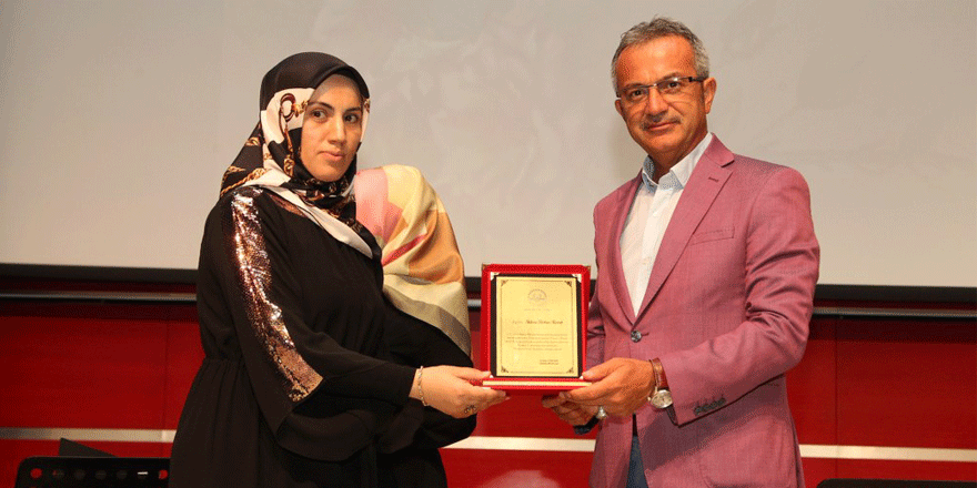 Köşker hafızları tebrik etti   