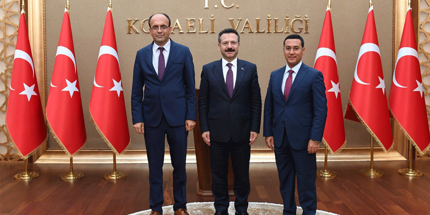 Vali  Aksoy’a veda ettiler