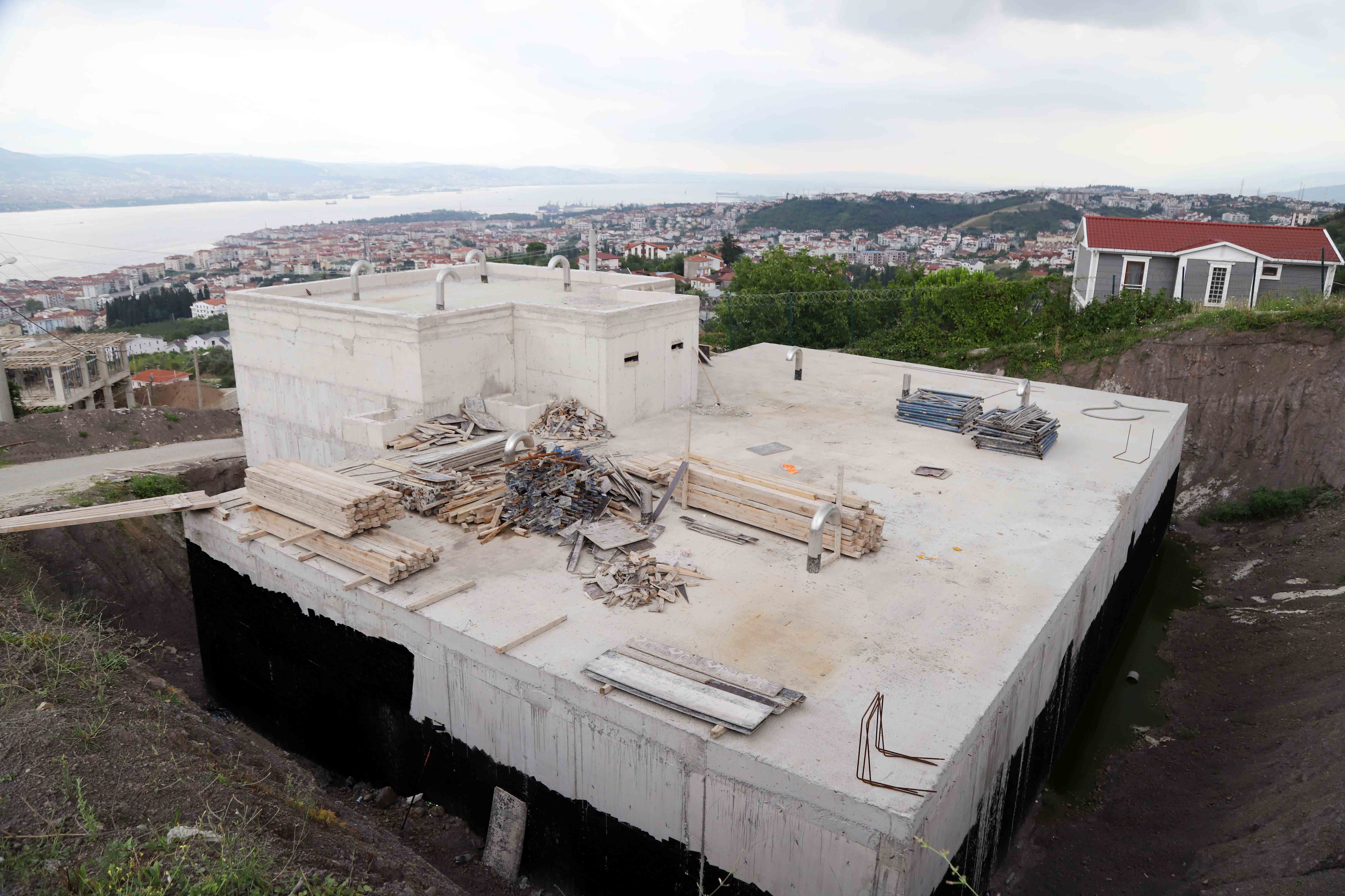 Yeni depolar inşa ediliyor