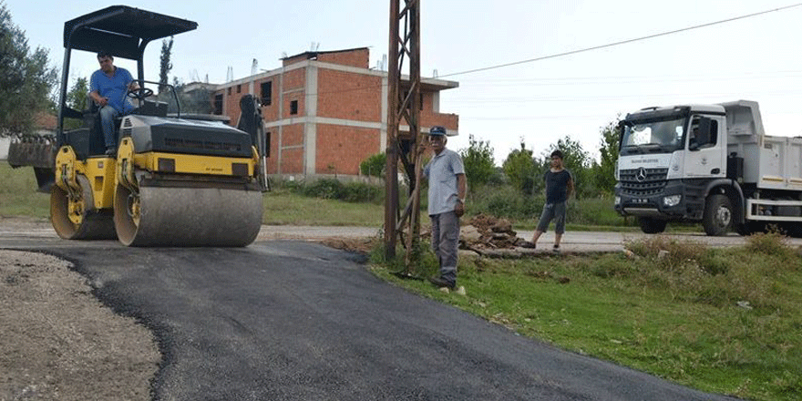 Altyapısı biten yola asfalt