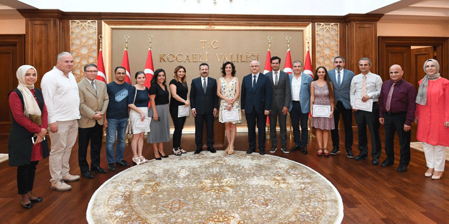 Doktorlara teşekkür belgesi